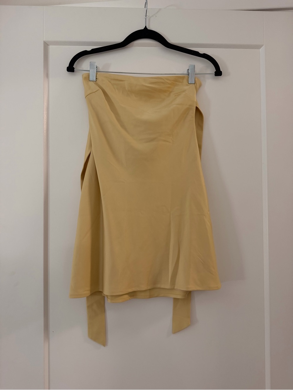 Pepper Mayo Yellow Strapless Dress